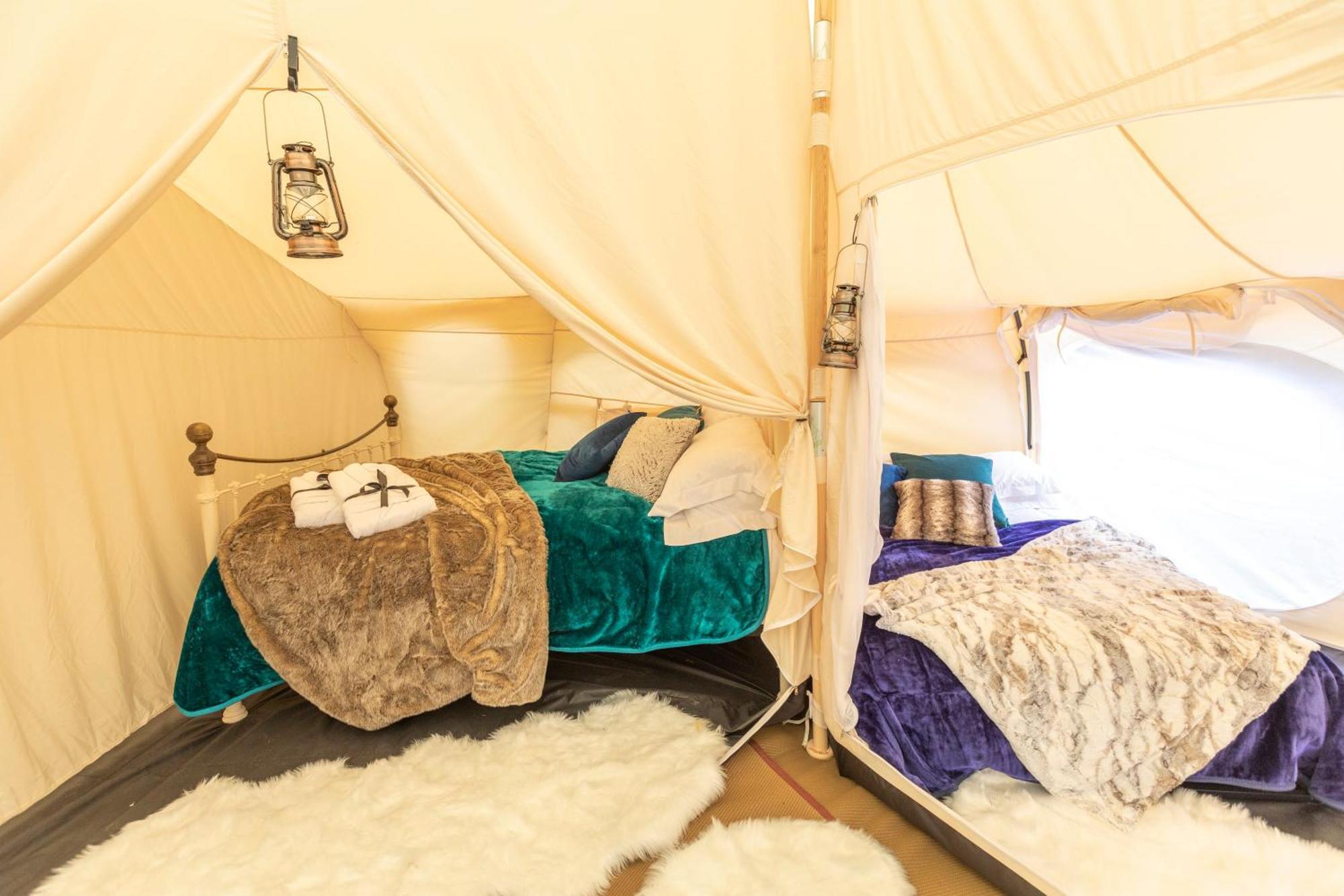 Stargazer Glamping Uk The Mahal 8 People Luxury tent